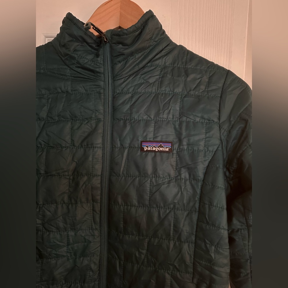 SOLD Patagonia Nano Puff Jacket - Picture 4 of 10